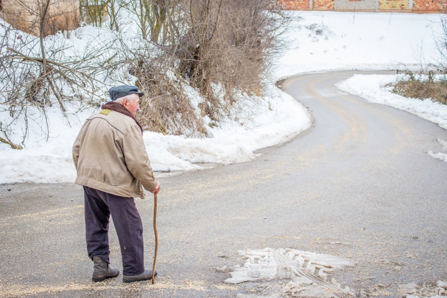PRIČA KOJA TERA SUZE NA OČI: Više je blagosloven onaj koji daruje, nego onaj koji prima!