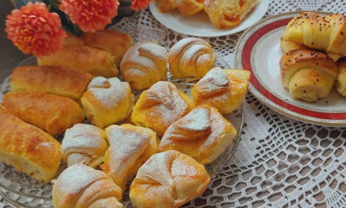 Od jednog testa napravite tri PECIVA: Rolnice, rolat i kiflice, za svakog po izboru (VIDEO)