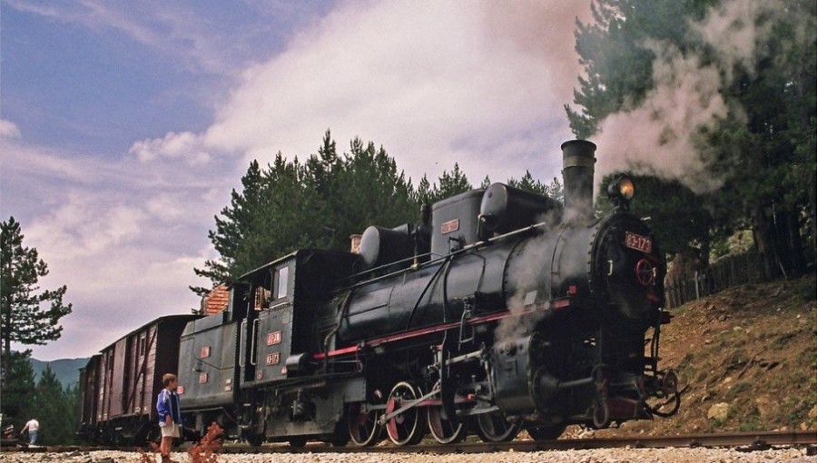 AKO SE SPREMATE NA NEKI IZLET Počinje letnja sezona voza Nostalgiјa na Šarganskoј osmici
