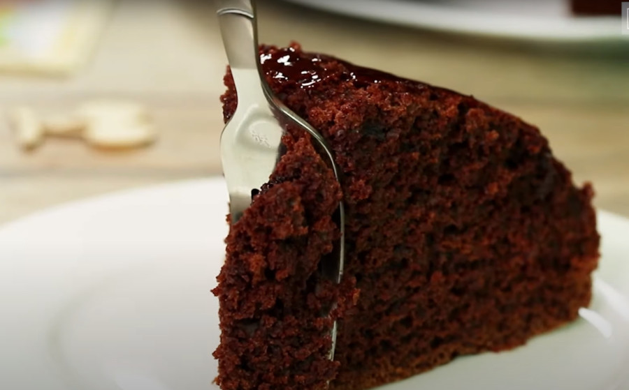 RECEPT ZA TURSKI ČOKOLADNI MOKRI KOLAČ Uživaćete u prefinjenom ukusu