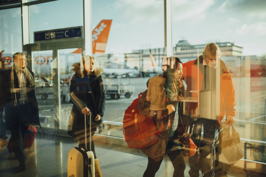 BOLNA PRIČA PREVARENE ŽENE: Rešila sam da supruga i ljubavnicu dočekam na aerodromu!