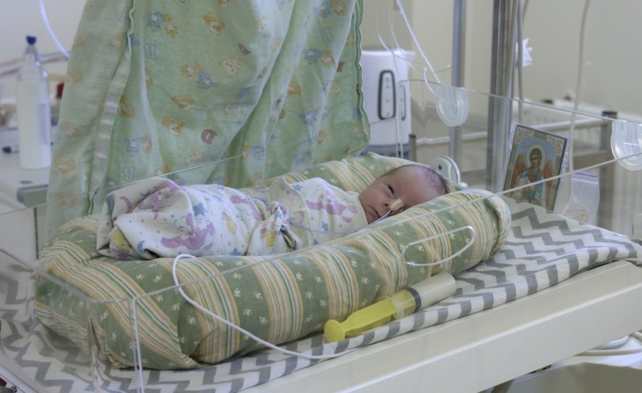 ZARAŽENA BEBA HOSPITALIZOVANA U NIŠU: Doktorka otkrila u kakvom je stanju novorođenče iz Vranja.