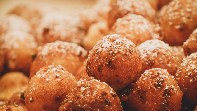 NAJLAKŠI RECEPT ZA KROFNE: Potrebna su vam samo tri sastojka, a ukus je neverovatan!