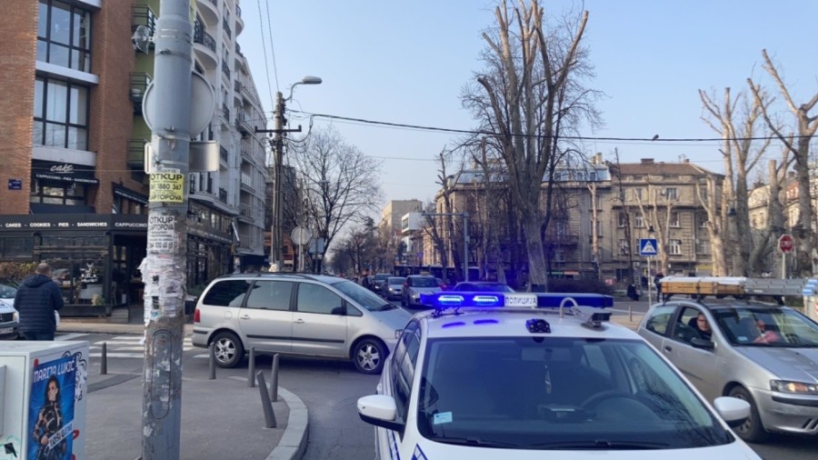 UŽASNO PORODIČNO NASILJE: Ćerka tukla majku (85), komšije otkrile šta se sve dešavalo