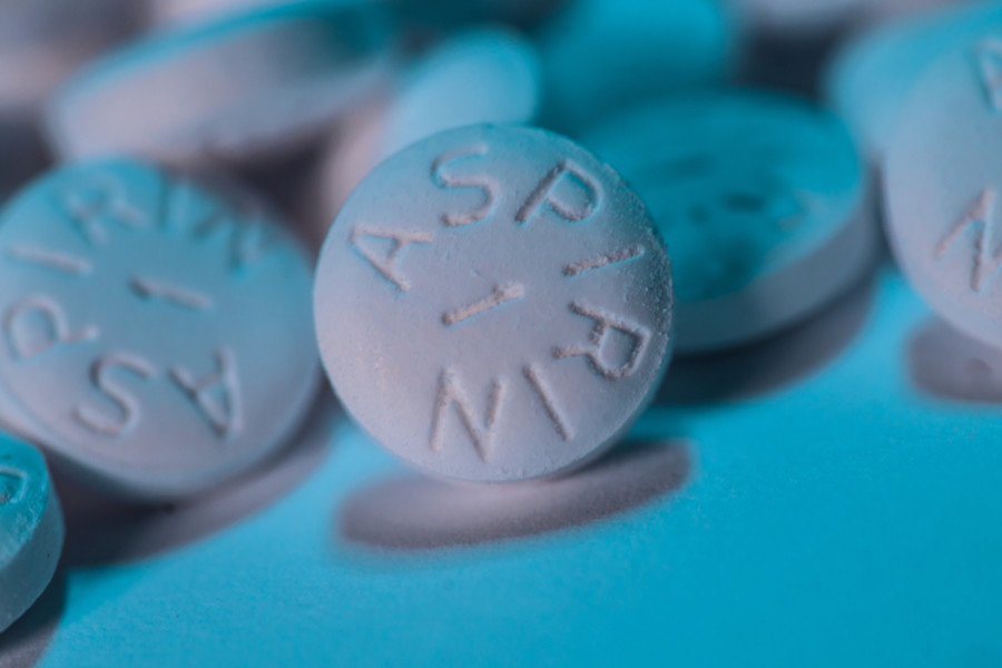 LEKOVI KOJE NIKAD NE ODBACUJEMO: Čudesni aspirin i još neke njegove moći...
