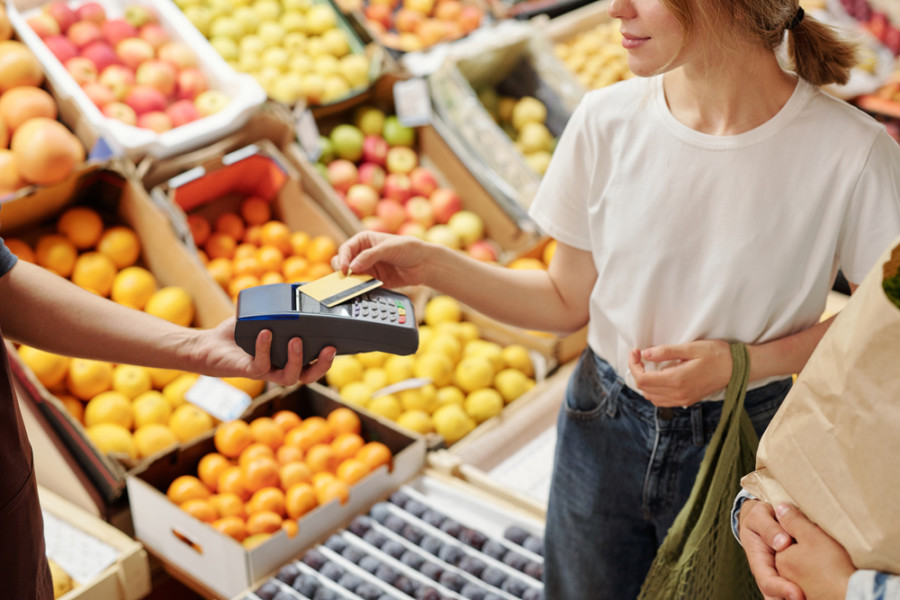 VOĆE KOJE PODIŽE RASPOLOŽENJE Sadrži i velike količine vitamina C, jedite ga što više