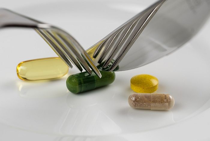 MUKE SA PROSTATOM MOGLE BI NESTATI: Vitamin koji bi mogao sprečiti najteža oboljenja ovog organa!