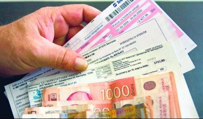 UŠTEDA NOVCA NA KRAJU MESECA JE ZNATNA UZ OVE TRIKOVE : Samo jedan račun u banci i plaćanje komunalija