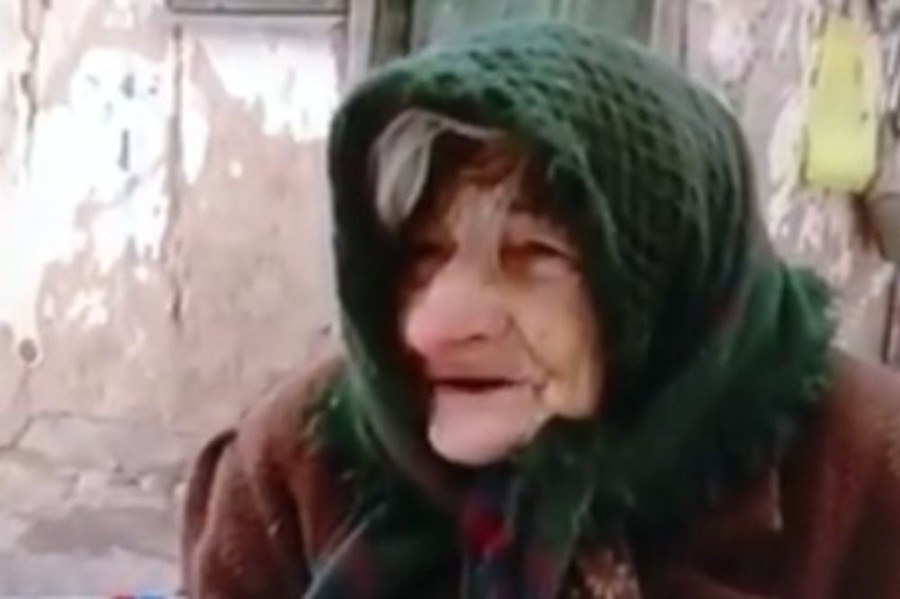 UMRLA KAKO JE I ŽIVELA, SAMA U TROŠNOJ KUĆI OD BLATA: Tuga do neba! Baka Mara iz Boljevca nasledila milion dolara, a umrla u bedi