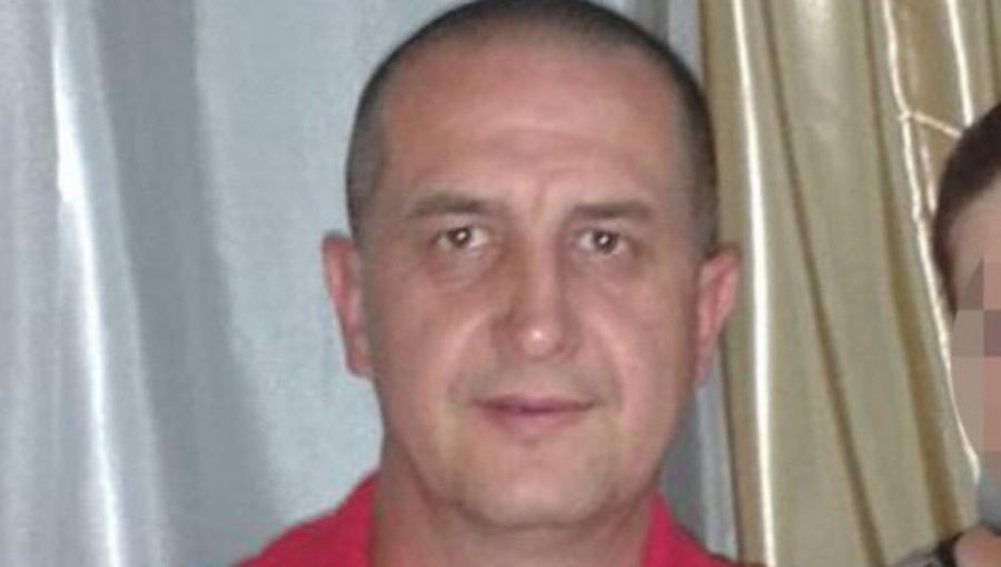 GORANA JE UJELA NEPOZNATA BUBA, JEDVA SPASAO GLAVU: Policajac preživeo pakao - samo se počešao, drhtavica je počela odmah