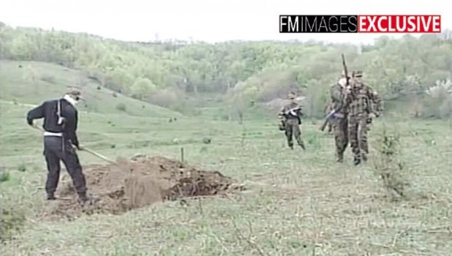 ZA DEJANOVU MAJKU, SVAKI DAN JE NOVA PATNJA: "Verovala sam u čudo, da se spasao i da se vraća kući. Mršav i prljav, ali živ. Ali, nade više nema"!
