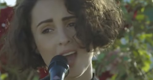 FRANCUSKA PREDSTAVNICA NA EVROVIZIJI POSVETILA PESMU DEDI! Barbara ne krije koliko je ponosna na SRPSKE KORENE!