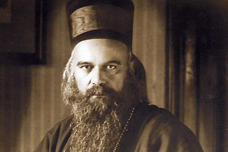 REČI VLADIKE NIKOLAJA PRODRMAĆE VAS IZ KORENA! Ako vas neko povredi i izda, ovo vam je činiti