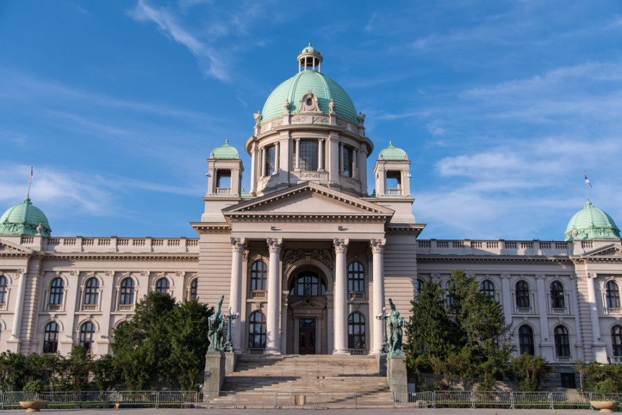 USVOJEN ZAKON O REFERENDUMU I NARODNOJ INICIJATIVI; Obradović: Srbija odavno nije imala bolji zakon