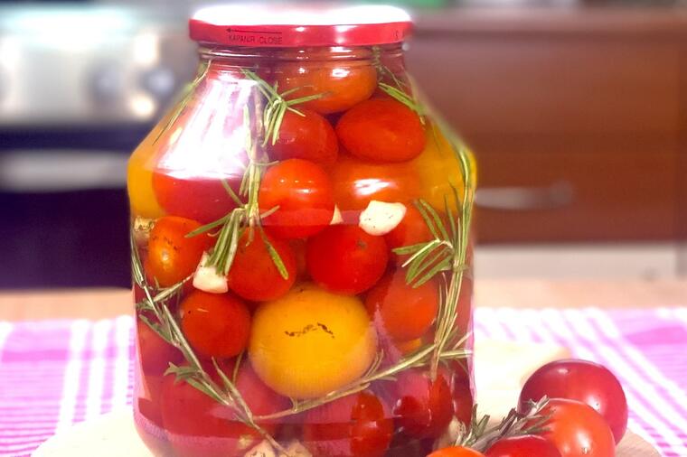 POSETITE KARAVAN ZIMNICE I ovog vikenda na pijaci "Stari Merkator"