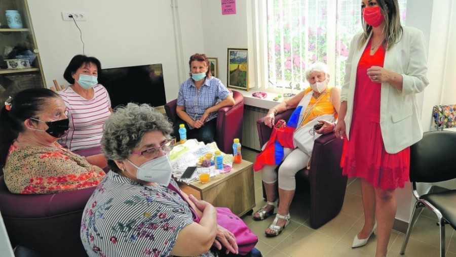 ZA KVALITETAN ŽIVOT I DOSTOJNU STAROST: Besplatni programi za najstarije sugrađane u 32 kluba penzionera