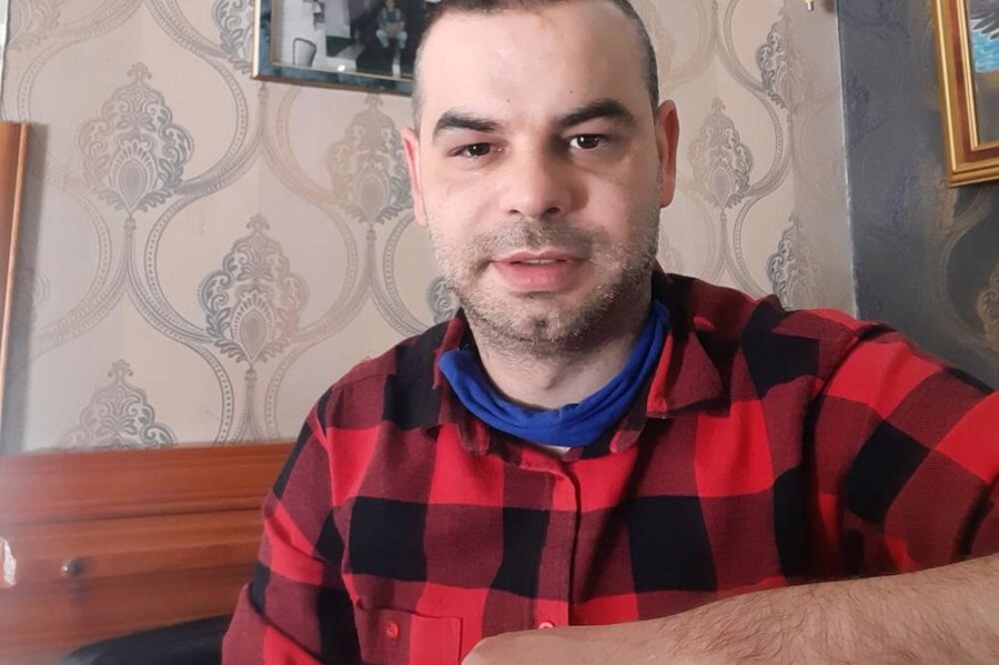 TURA ZA SVE U KAFANI: Penzioner zaboravio celu penziju ali je imao sreće da naleti na poštenog zemljaka!