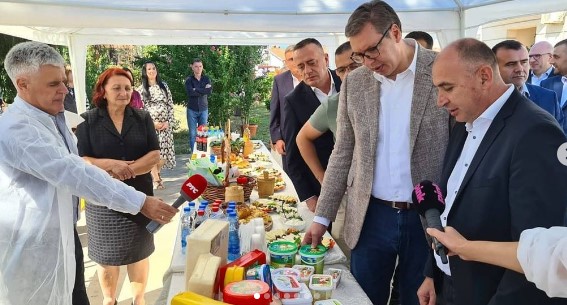 PREDSEDNIK VUČIĆ REŠIO SVE DILEME Stiže još novca za građane Srbije