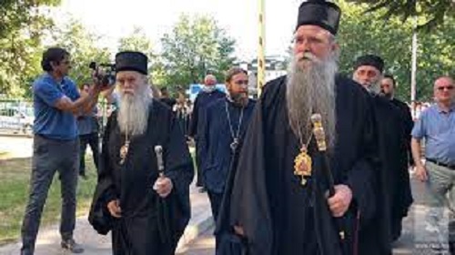 SPREMA SE OPASAN SCENARIO ZA VLADIKU JOANIKIJA: Ubacuju kriminalce u masu na Cetinju da prave nerede?!