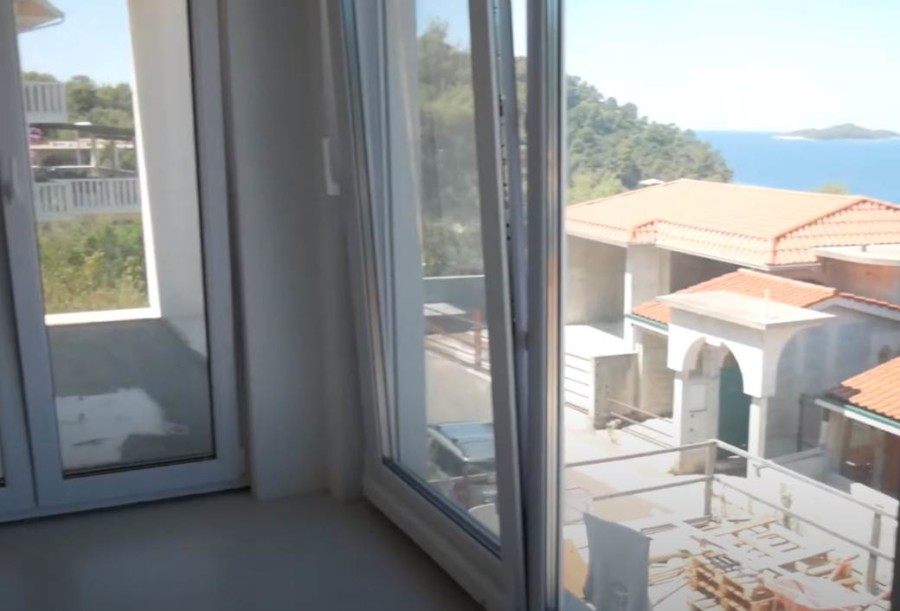 UMESTO UŽIVANJA U PENZIJI SNAŠLA IH NOĆNA MORA Austrijski par kupio kuću iz snova na Jadranu, pa usledio pakao