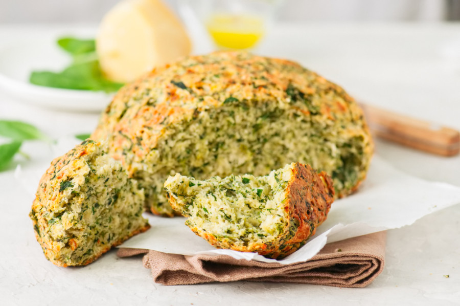 RECEPT NAŠIH BAKA: Fantastičan hleb sa koprivom, veoma zdrav i ukusan!