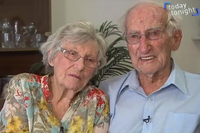 LJUBAV JAČA I OD RATA: Baka (96) i deka (97) su u braku više od 70 godina, ovo je njihova tajna! (VIDEO)