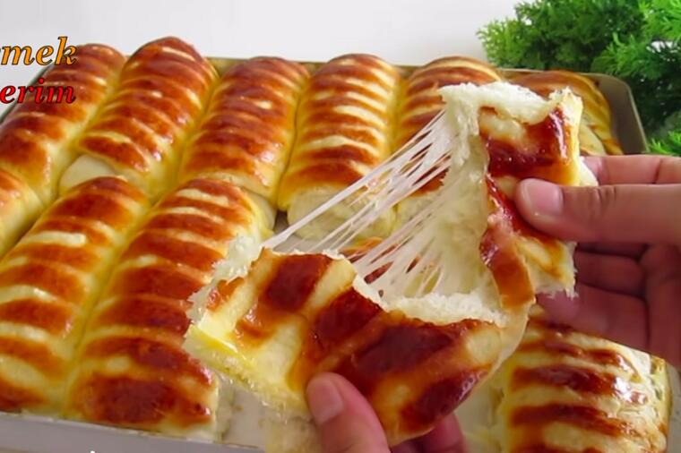 OVAJ RECEPT JE TRAŽEN Starinske buhtle sa orasima