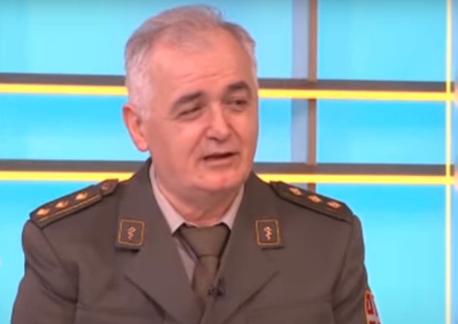 GASTROENTEROLOG UPOZORAVA: Ako u ovo vreme idete u toalet, to može biti simptom raka!