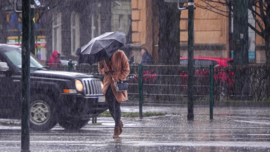 DVOSTRUKA PROMENA Pored pomeranja sata, očekuje nas i kratki povratak zime - evo saveta da se sve to prebrodi
