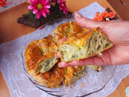 FANTASTIČNA PITA ZA DORUČAK ILI VEČERU Preukusan lavarint od sira i spanaća, za one koji znaju šta je pravi užitak (VIDEO)