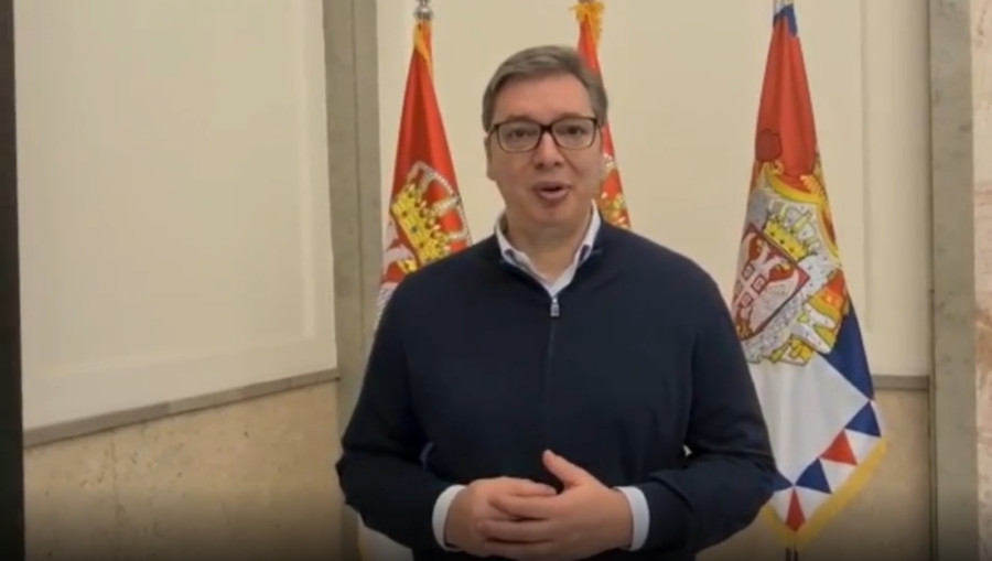VUĆIĆ PORUČIO PENZIONERIMA: Dodatnih 20.000 dinara , posle 15. februara