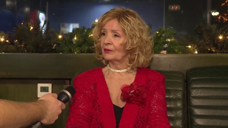 NIKO OD KOLEGA JOJ NIJE ČESTITAO: Lepa Lukić proslavila 82. rođendan