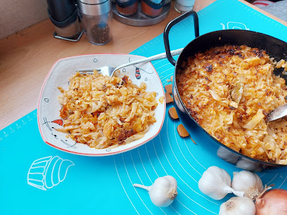 BAKIN RECEPT ZA POSNU SARMU Lepša i ukusnija od one sa mesom (VIDEO)