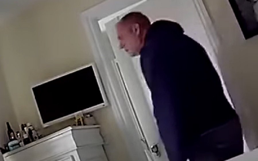 OSTAVILA JE KLJUČEVE KOMŠIJI I OTIŠLA NA ODMOR: Kad je pogledala snimak, odmah je zvala policiju (VIDEO)