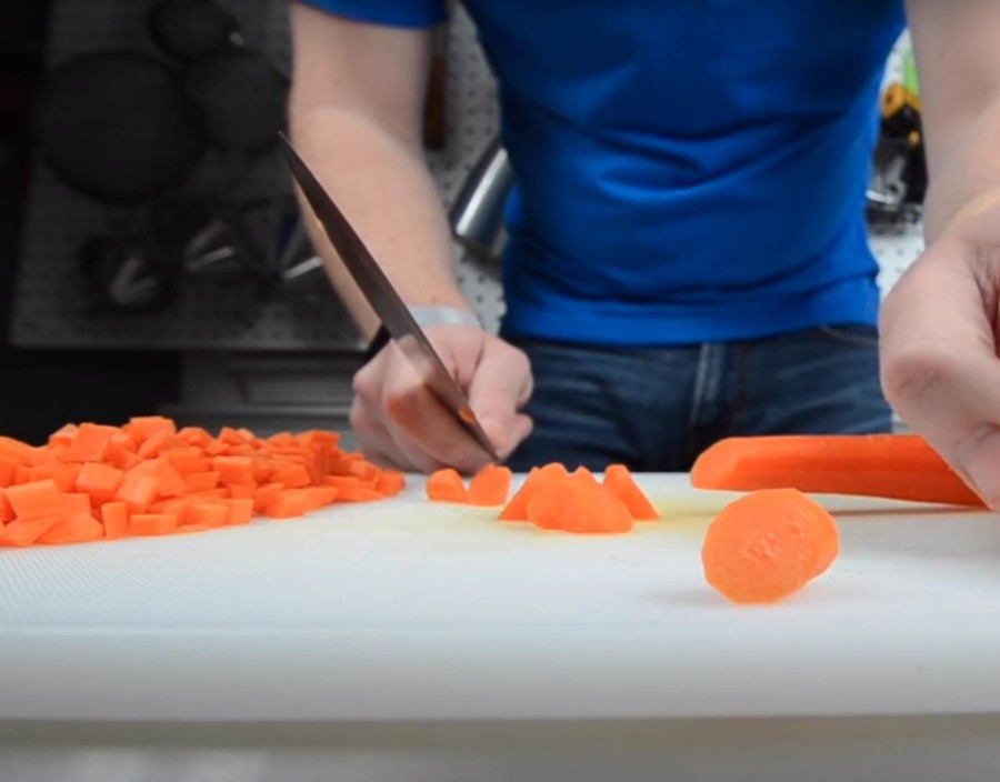 MNOGI JE IZBEGAVAJU A JAKO JE ZDRAVA Iako šargarepa "nije na ceni", puna je sledećih vitamina i minerala i treba je što češće jesti