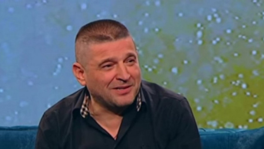 SELO GUBIN O KOM JE PEVAO BAJA MALI KNINDŽA: Oronule zidine teraju suze na oči, ovo je njegova bolna ispovest!