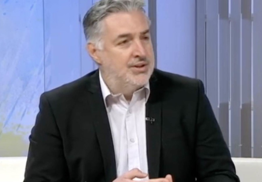 DOKTOR RADAN STOJANOVIĆ TVRDI: Oko 70 odsto Srba će se zaraziti omikronom, evo koja maska najbolje štiti od virusa!