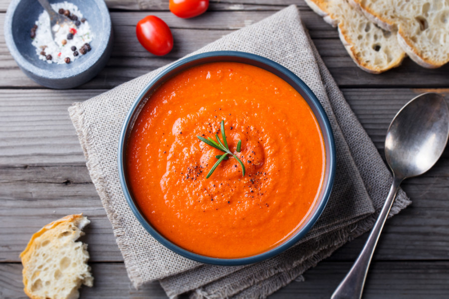 SUPA OD PARADAJZA I LUBENICE Osvežavajući recept za letnje dane