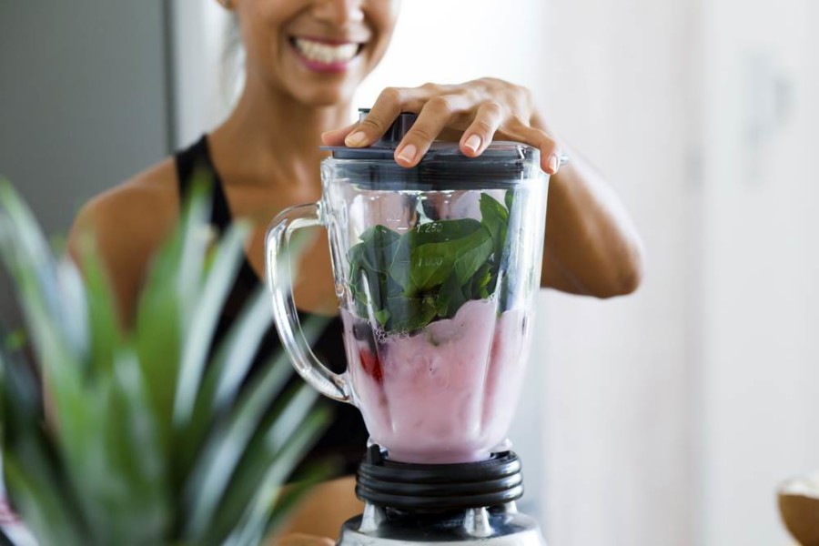 3 ZDRAVA NAPITKA KOJA REGULIŠU HORMONE: Svaka žena mora da zna za ovaj prirodni lek! (RECEPT)