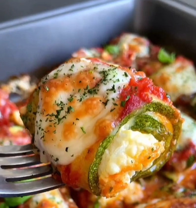 ZA SVE LJUBITELJE TIKVICA NA RAZNE NAČINE: Recept rikota lazanje rolati! (VIDEO)