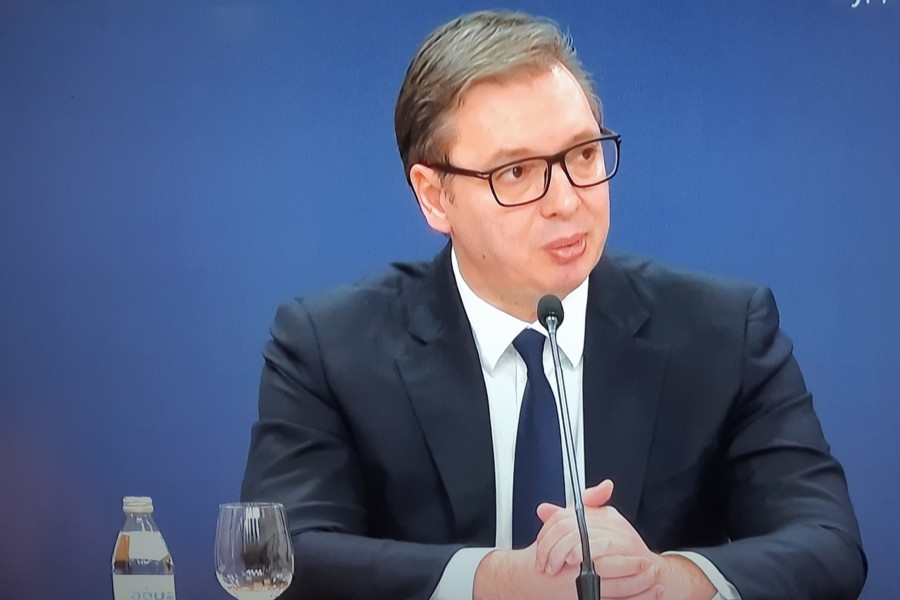 ALEKSANDAR VUČIĆ: Sutra ili prekosutra odlučujemo o zabrani izvoza pšenice, moramo da čuvamo hleb za naš narod!