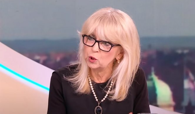 UJUTRO JE NAJBOLJE DA POPIJETE OVO! Nutricionista otkriva kako nastaju masne naslage oko stomaka, a evo šta je rekla o belom luku