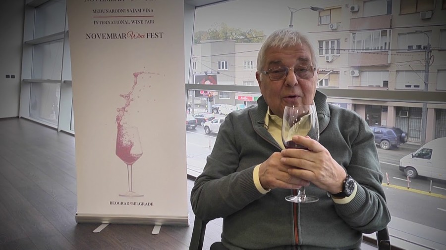 BANE BUMBAR JE PET DECENIJA U BRAKU! Privatan život ne promoviše u medijima