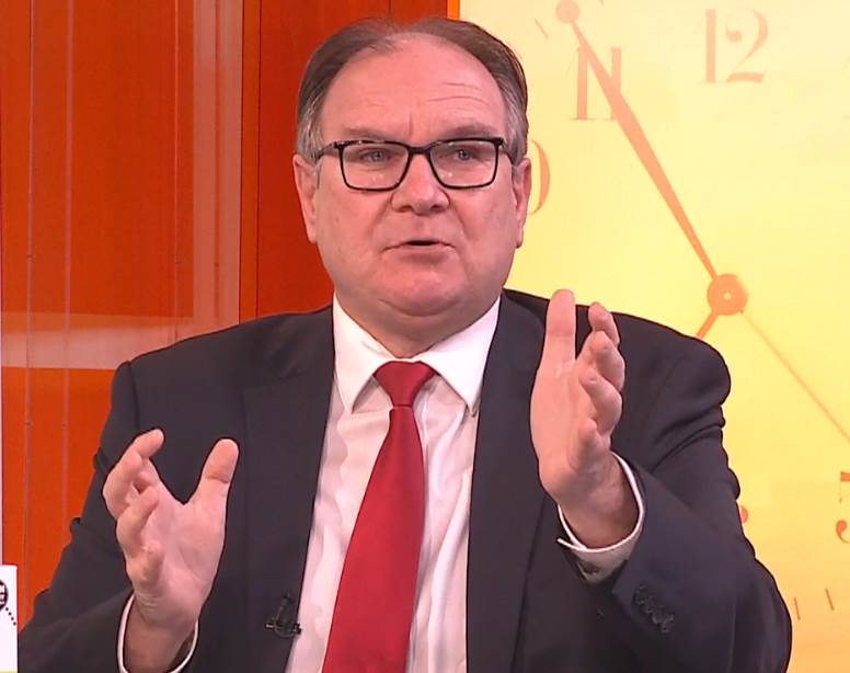 KARDIOLOG TASIĆ UPOZORAVA: Svega 50 grama prženog mesa podiže rizik od infarkta!
