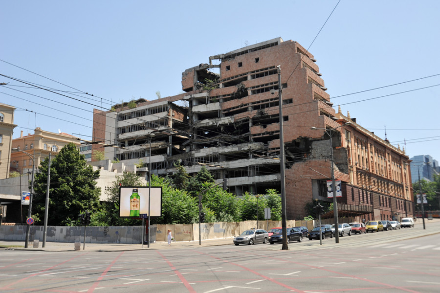 KINA PROZVALA NATO: "Pre 23 godine ste na Jugoslaviju bacili 420.000 bombi i 15 tona osiromašenog uranijuma!"