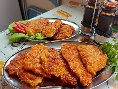 BRZI RECEPT ZA NEVEROVATNO UKUSNO MESO: Fantastična puter šnicla, mekana, sočna, aromatična