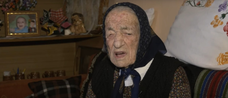 VITALNA I ZDRAVA U JEDANAESTOJ DECENIJI: Evo u čemu je tajna dugovečnosti stogodišnje Julke Mitrović iz Kragujevca (VIDEO)