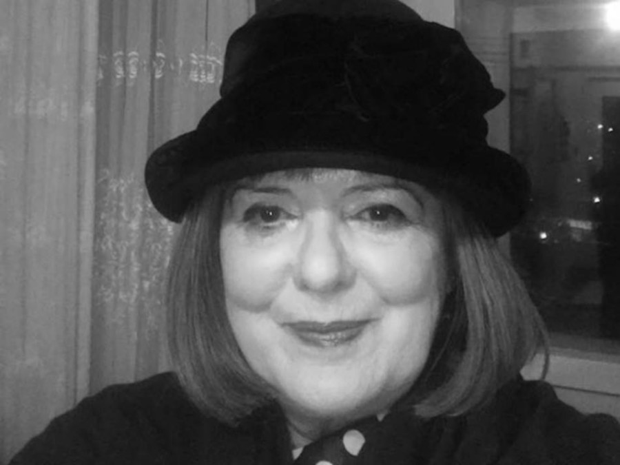 UMRLA SLAVNA GLUMICA IZ SERIJE "GRLOM U JAGODE": Mirjana nije izdržala povratak karcinoma, pričala o mukama i samoći