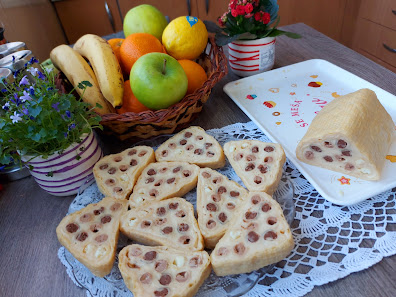 DESERT ZA PREFINJENE UKUSE: Rolovana piramida (frondi)