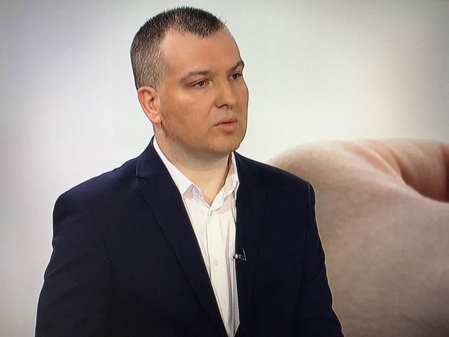 OD OVE BOLESTI GODIŠNJE U SRBIJI UMRE 5.000 LJUDI: Obično počinje kašljanjem, trećina populacije je ugrožena!